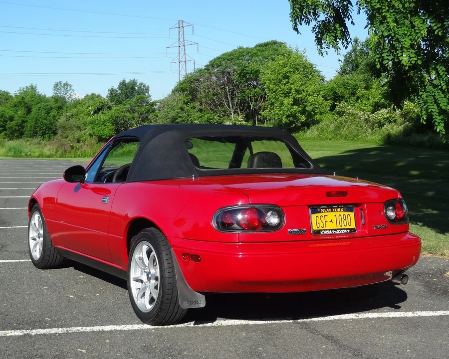 1990 Mazda NA MX-5 Miata - Image 9 of 31