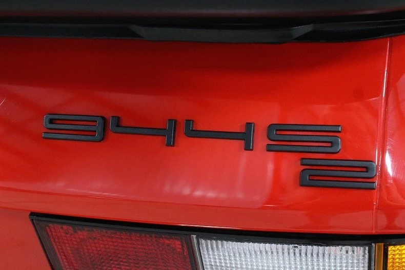 1990 Porsche 944 S2 - Image 23 of 31