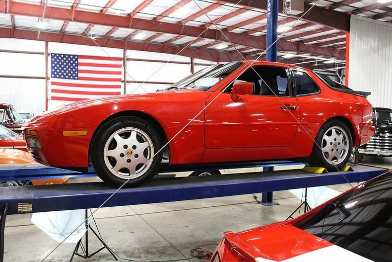 1990 Porsche 944 S2 - Image 11 of 31