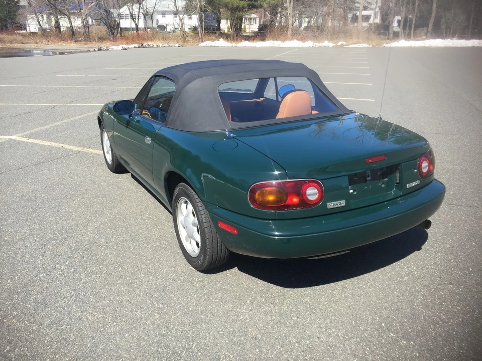 1991 Mazda NA MX-5 Miata - Image 2 of 31