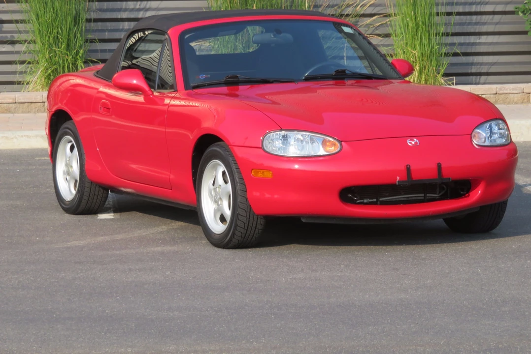 1999 Mazda NB MX-5 Miata - Image 14 of 31