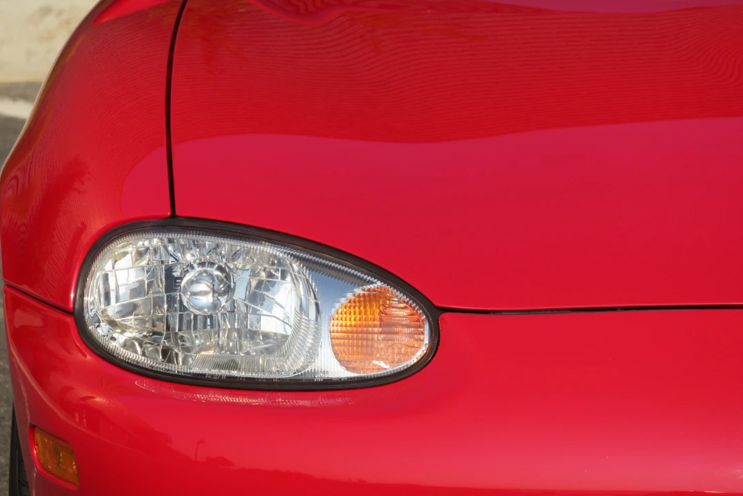 1999 Mazda NB MX-5 Miata - Image 24 of 31