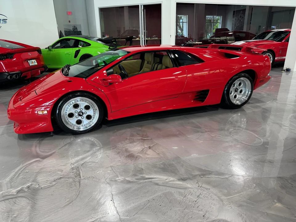 1994 Lamborghini Diablo VT - Image 11 of 31