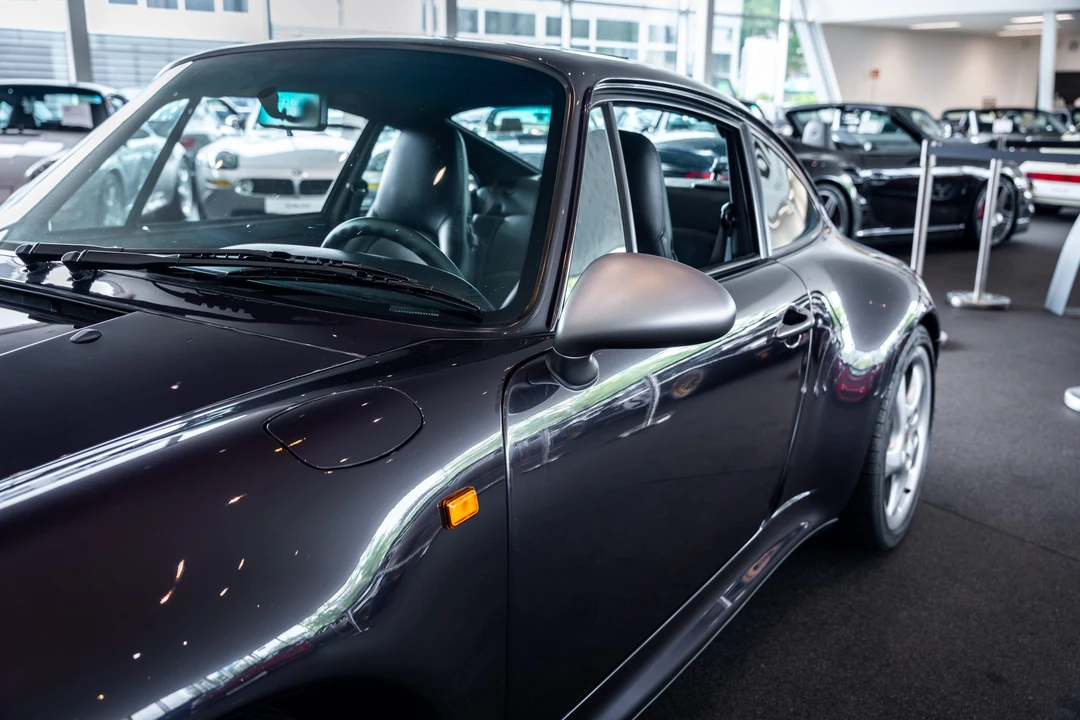 1997 Porsche 993 Carrera S - Image 16 of 31