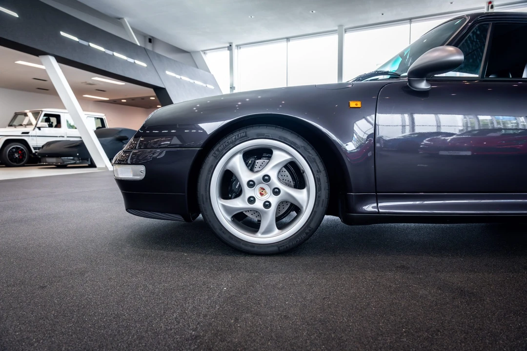 1997 Porsche 993 Carrera S - Image 17 of 31