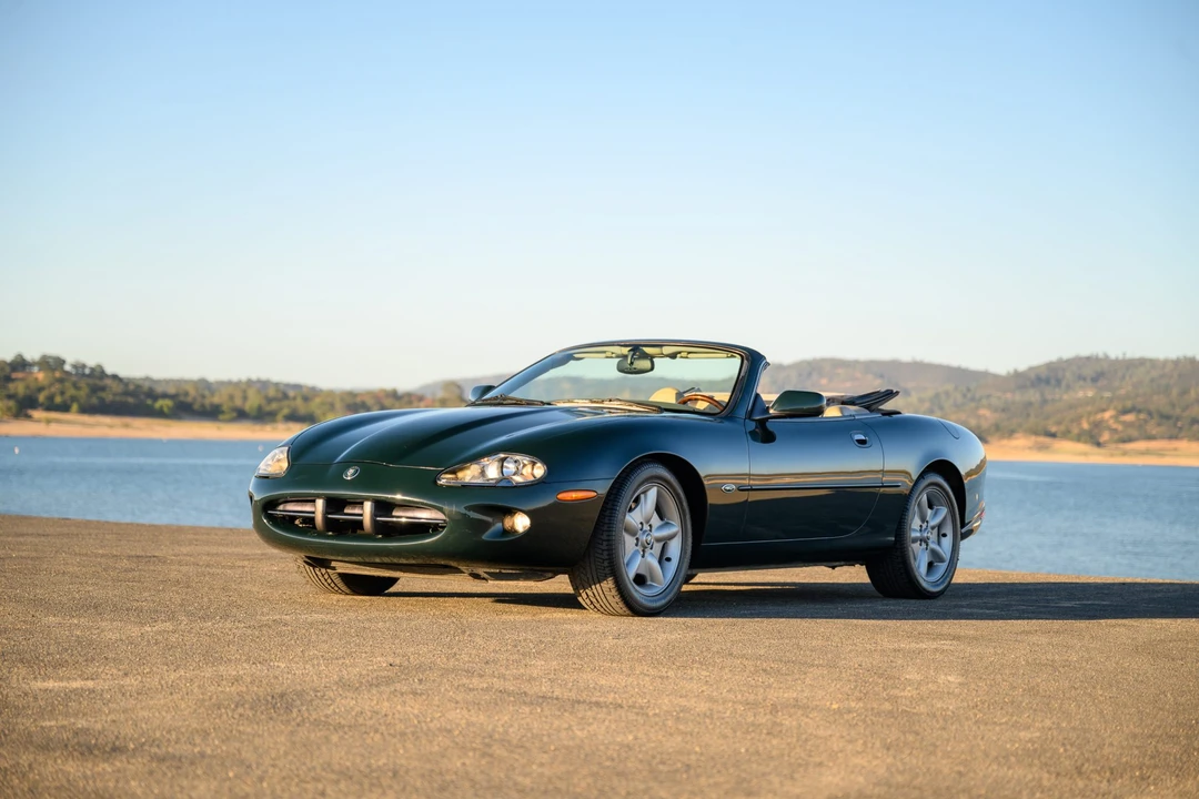 1998 Jaguar X100 XK8 - Image 13 of 31