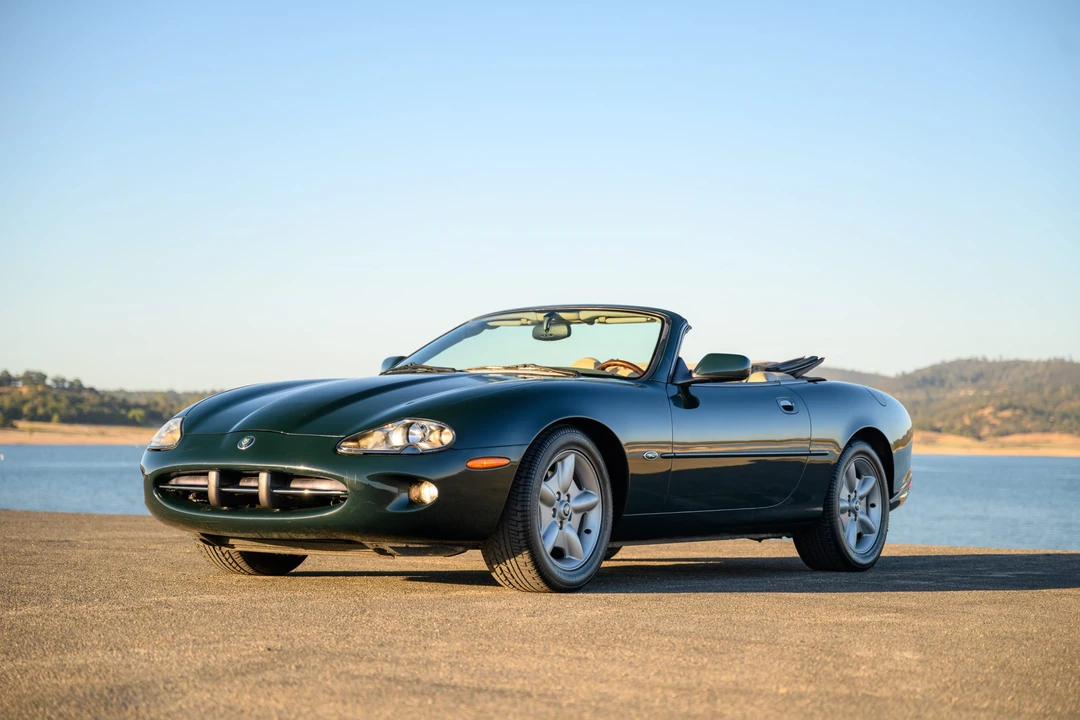 1998 Jaguar X100 XK8 - Image 12 of 31