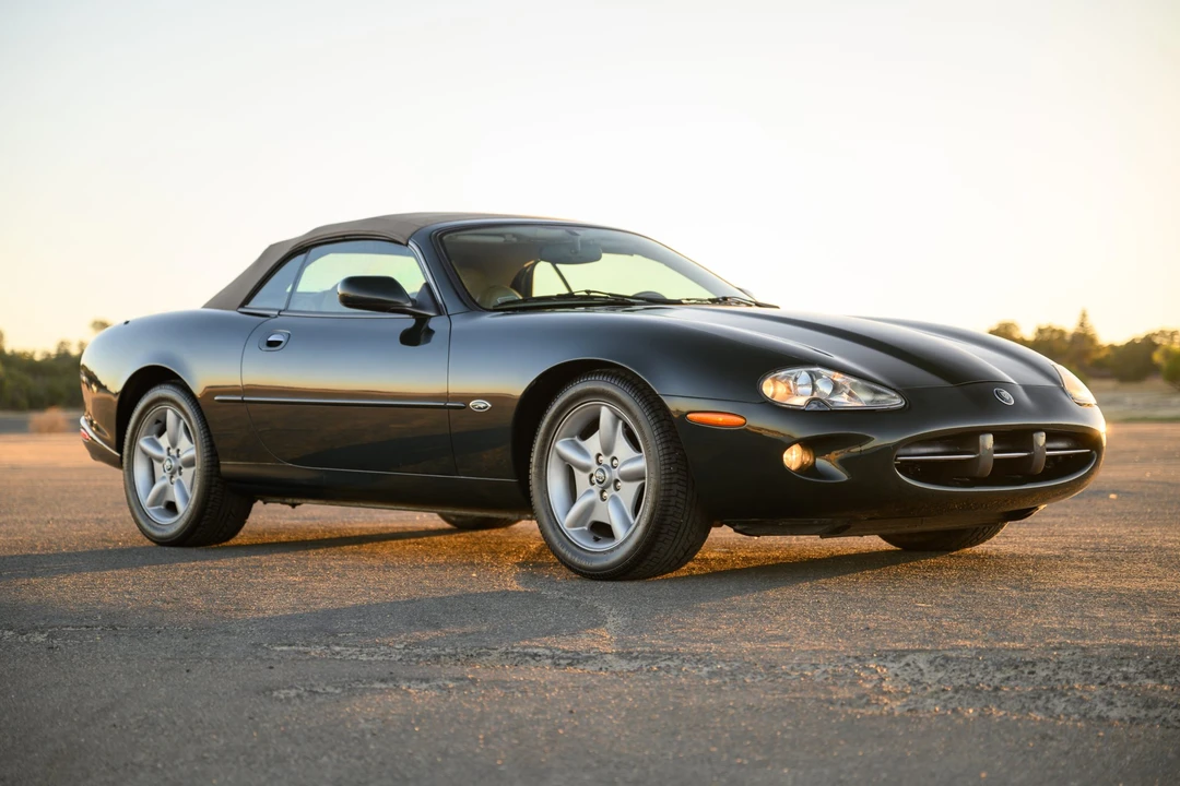 1998 Jaguar X100 XK8 - Image 5 of 31
