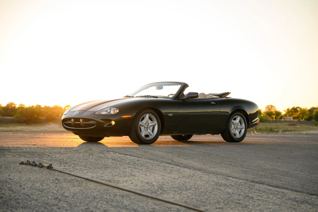 1998 Jaguar X100 XK8 - Image 4 of 31