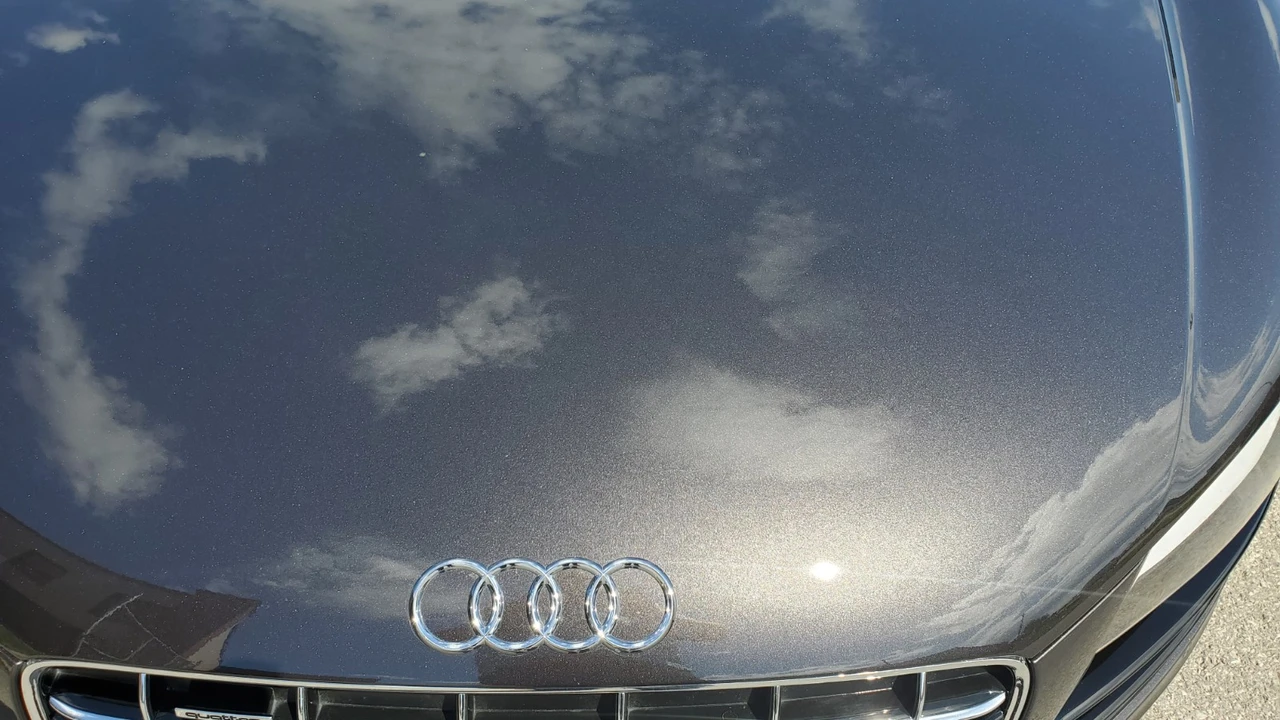 2011 Audi 42 R8 - Image 18 of 31