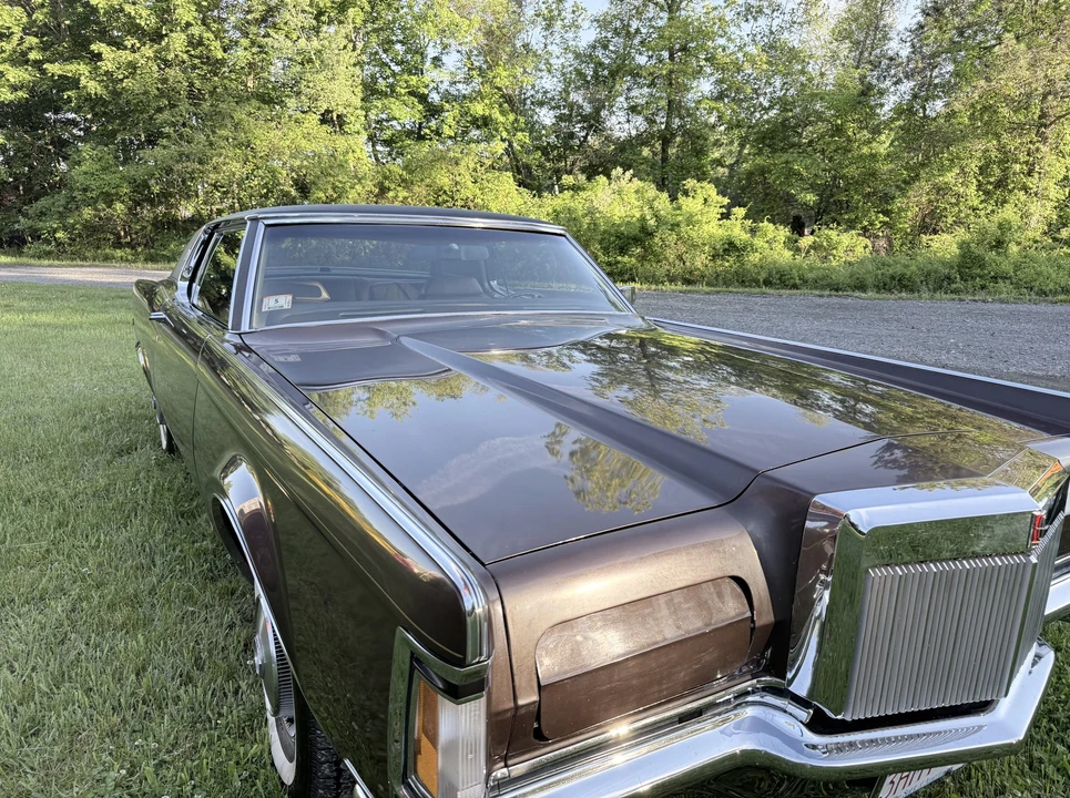 1970 Lincoln Continental Mark III - Image 30 of 31