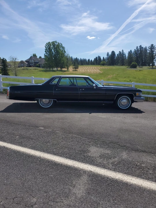 1976 Cadillac DeVille 4th Gen - Image 24 of 31