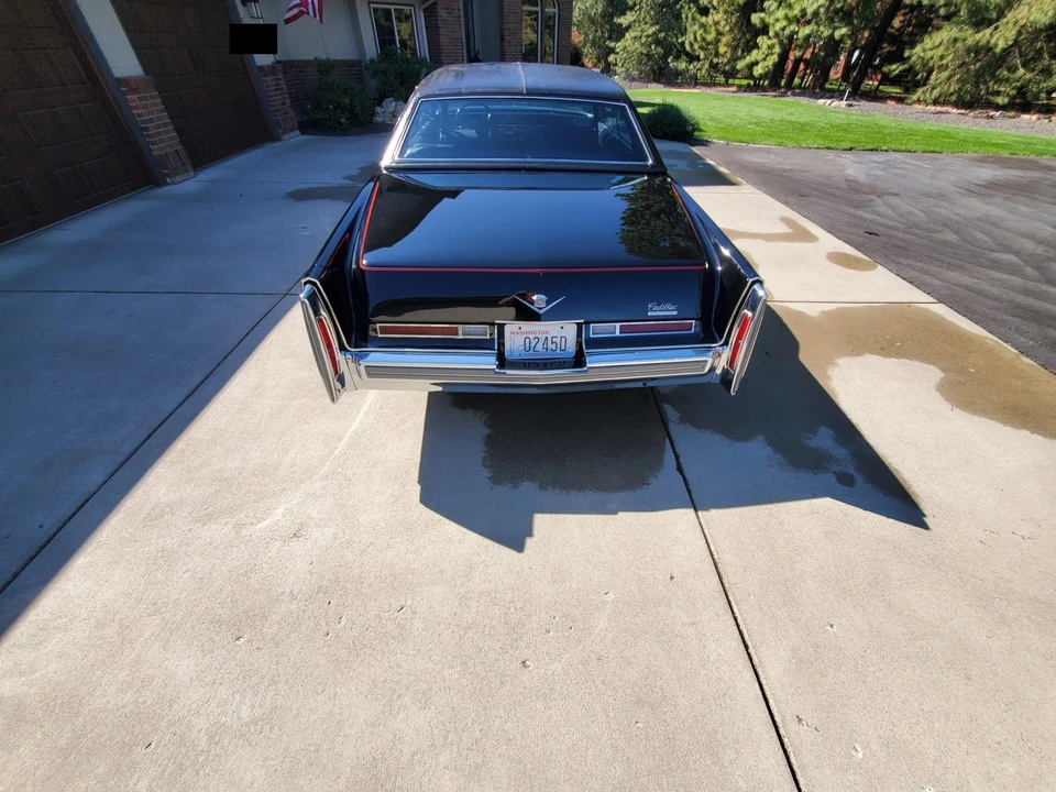 1976 Cadillac DeVille 4th Gen - Image 17 of 31