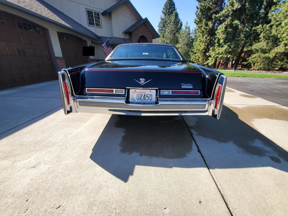 1976 Cadillac DeVille 4th Gen - Image 15 of 31