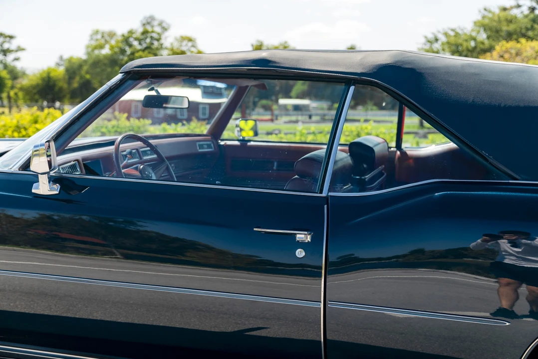 1976 Cadillac Eldorado 9th Gen - Image 24 of 31