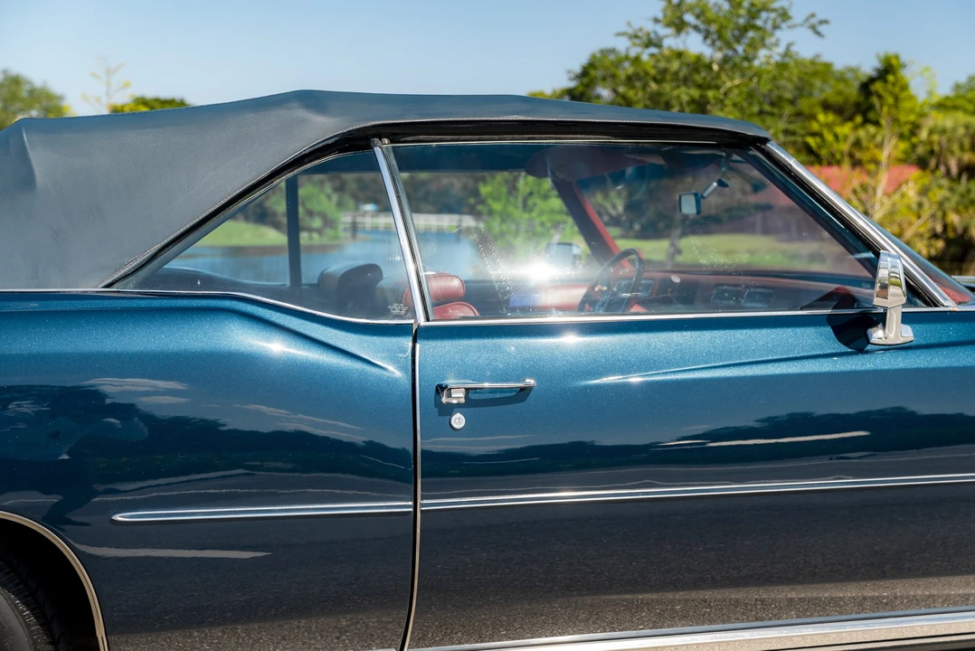 1976 Cadillac Eldorado 9th Gen - Image 25 of 31