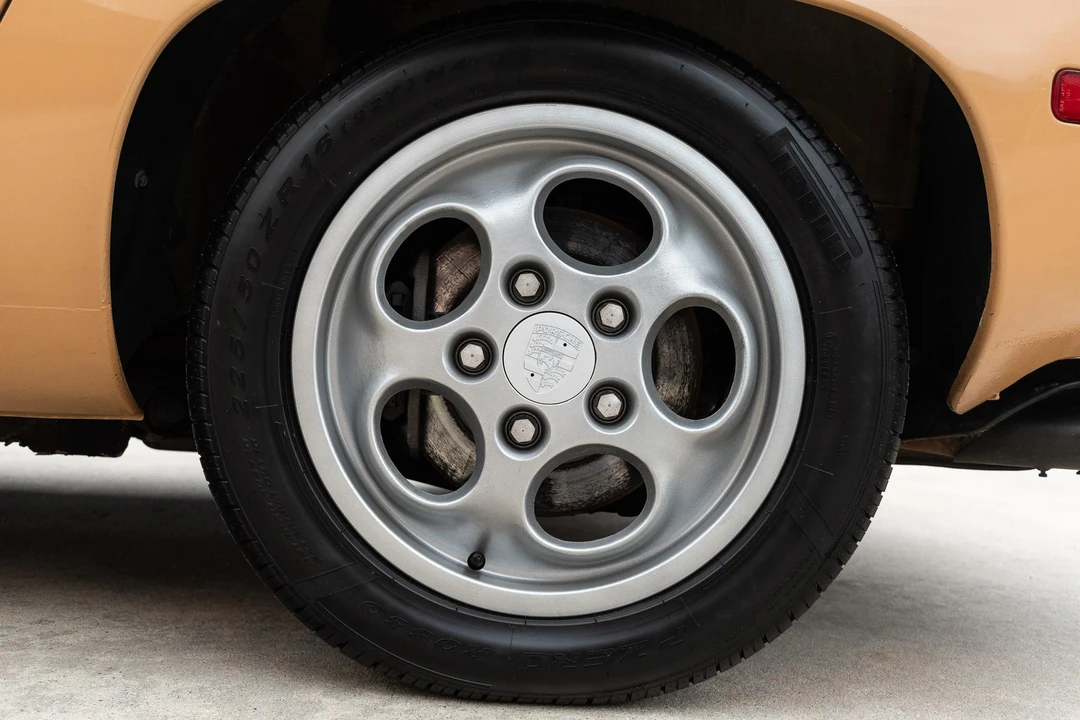 1978 Porsche 928 - Image 28 of 31