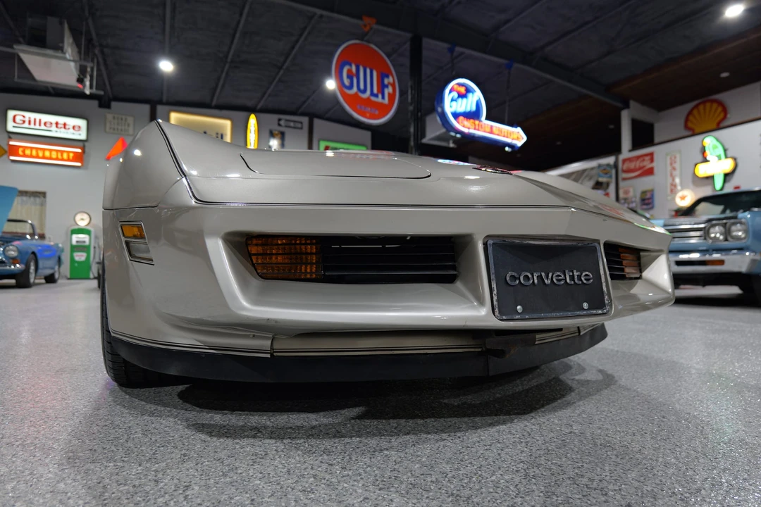 1982 Chevrolet Corvette C3 - Image 15 of 31