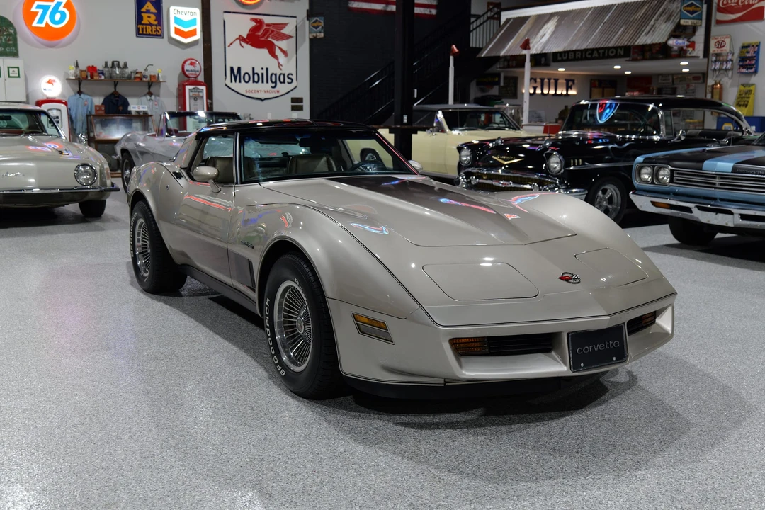 1982 Chevrolet Corvette C3 - Image 17 of 31
