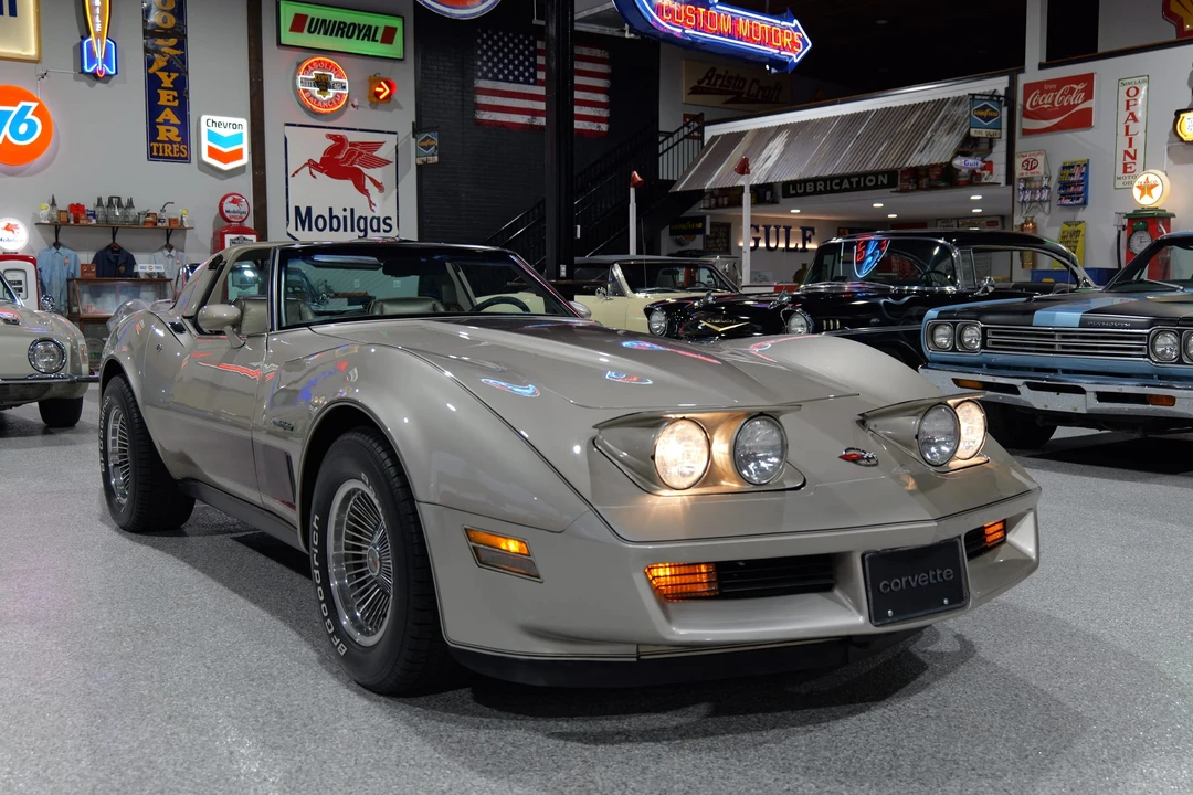 1982 Chevrolet Corvette C3 - Image 12 of 31