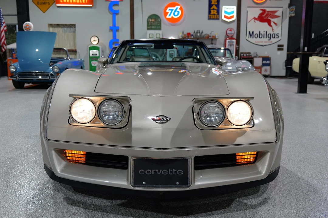 1982 Chevrolet Corvette C3 - Image 4 of 31