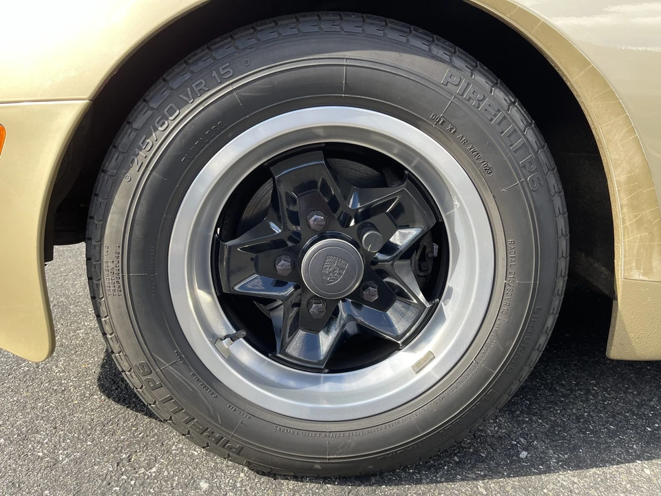 1983 Porsche 944 - Image 25 of 31