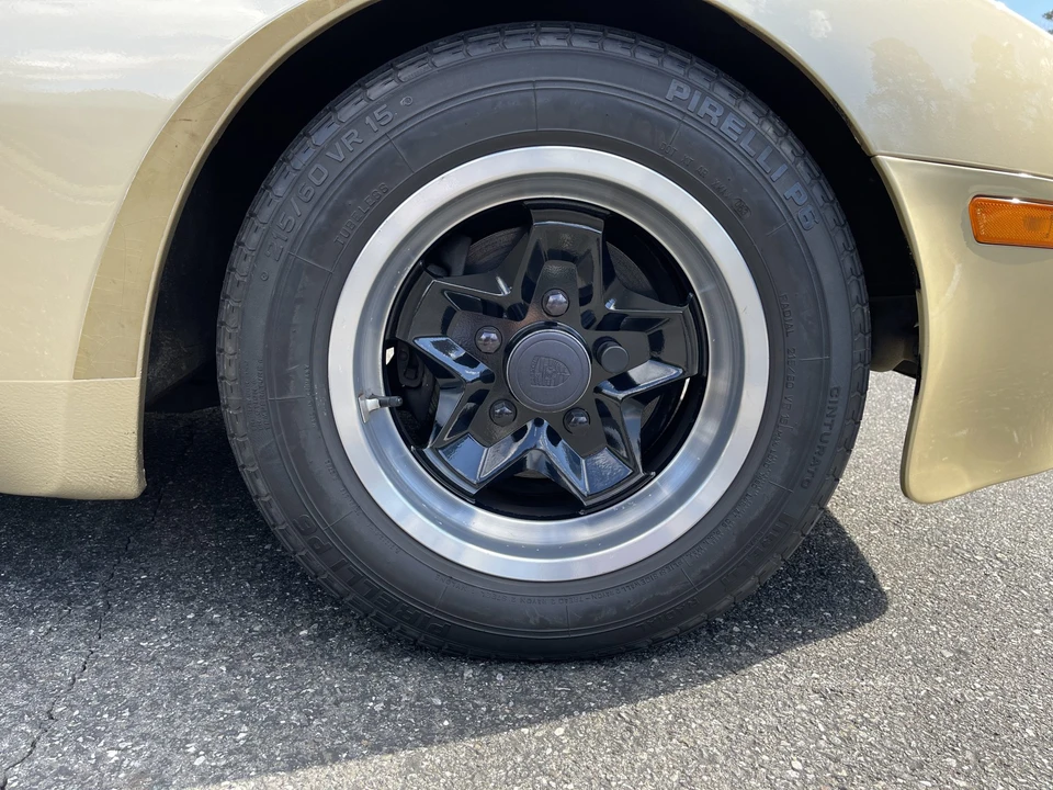 1983 Porsche 944 - Image 27 of 31