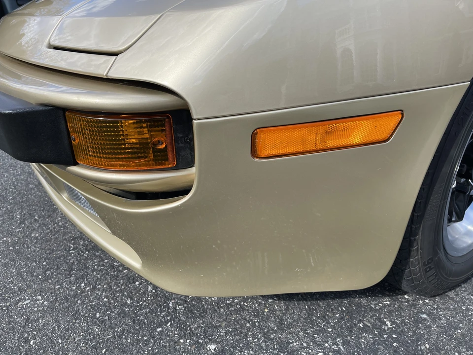 1983 Porsche 944 - Image 12 of 31
