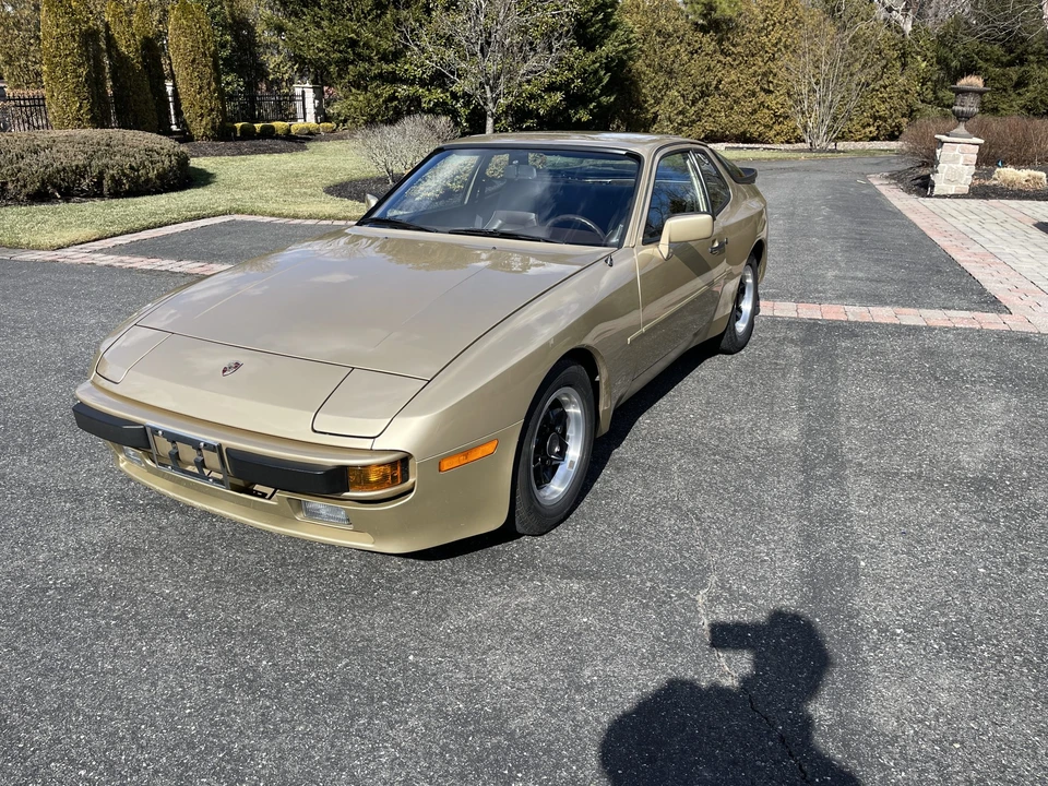 1983 Porsche 944 - Image 2 of 31