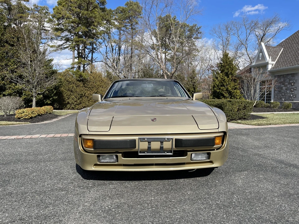 1983 Porsche 944 - Image 3 of 31