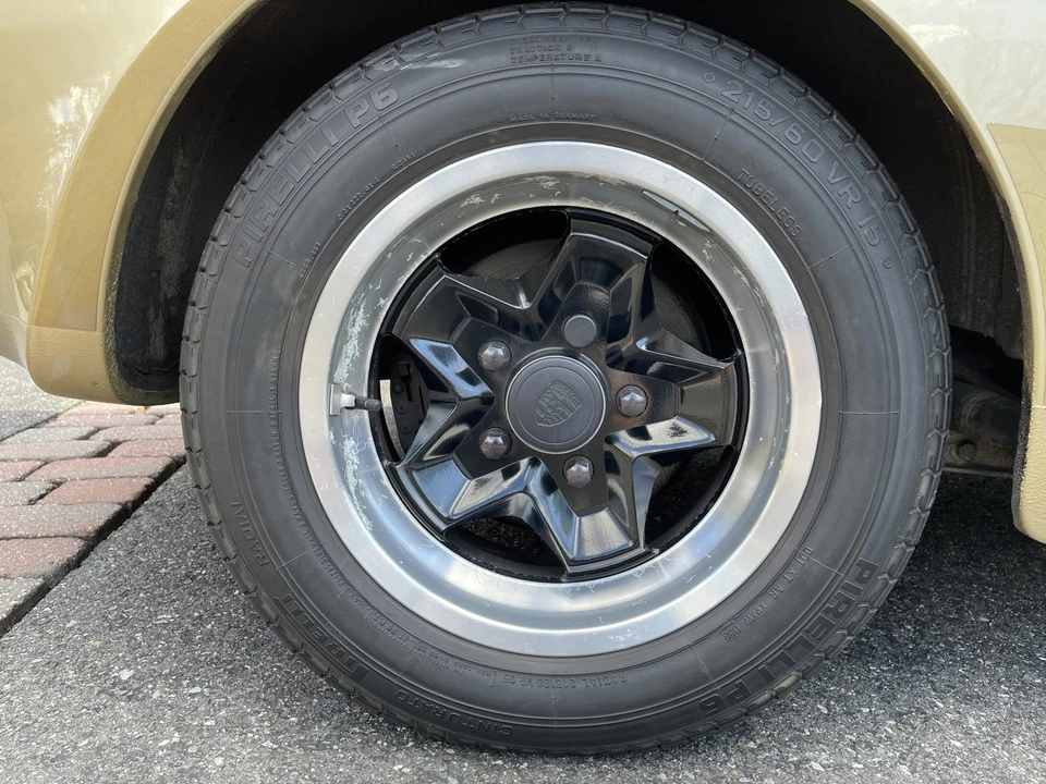 1983 Porsche 944 - Image 28 of 31
