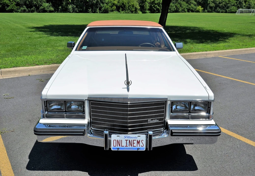 1984 Cadillac Seville - Image 11 of 31