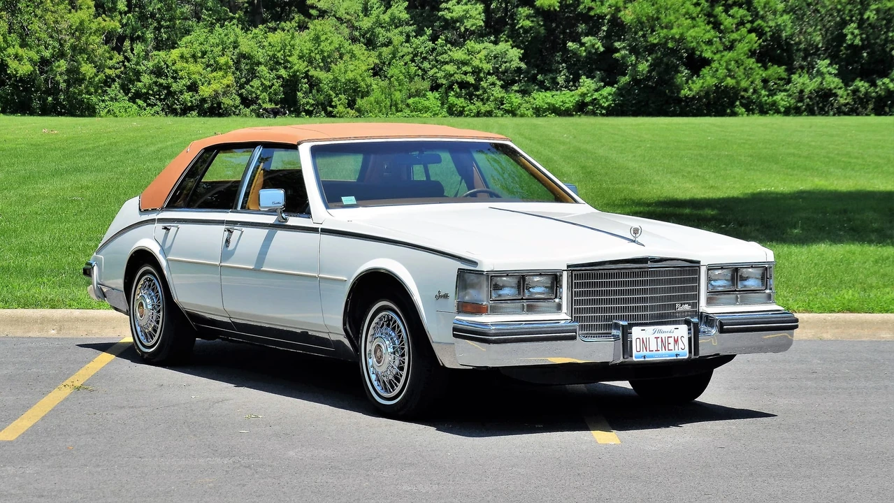 1984 Cadillac Seville - Image 15 of 31