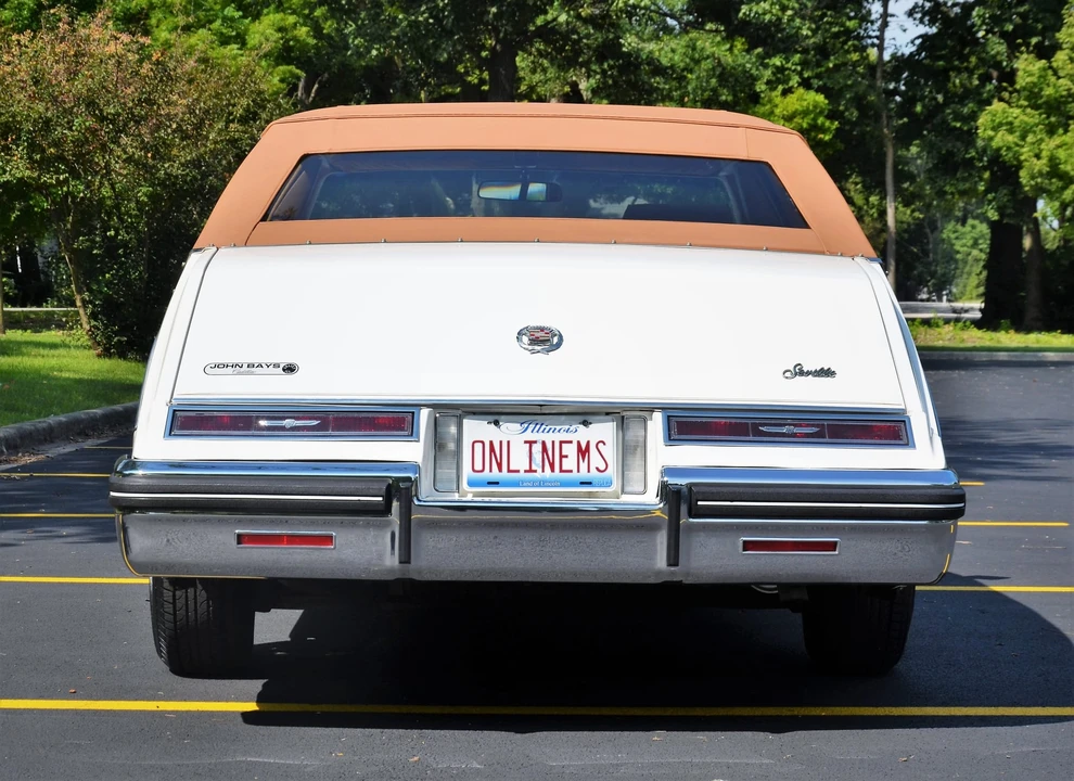 1984 Cadillac Seville - Image 30 of 31