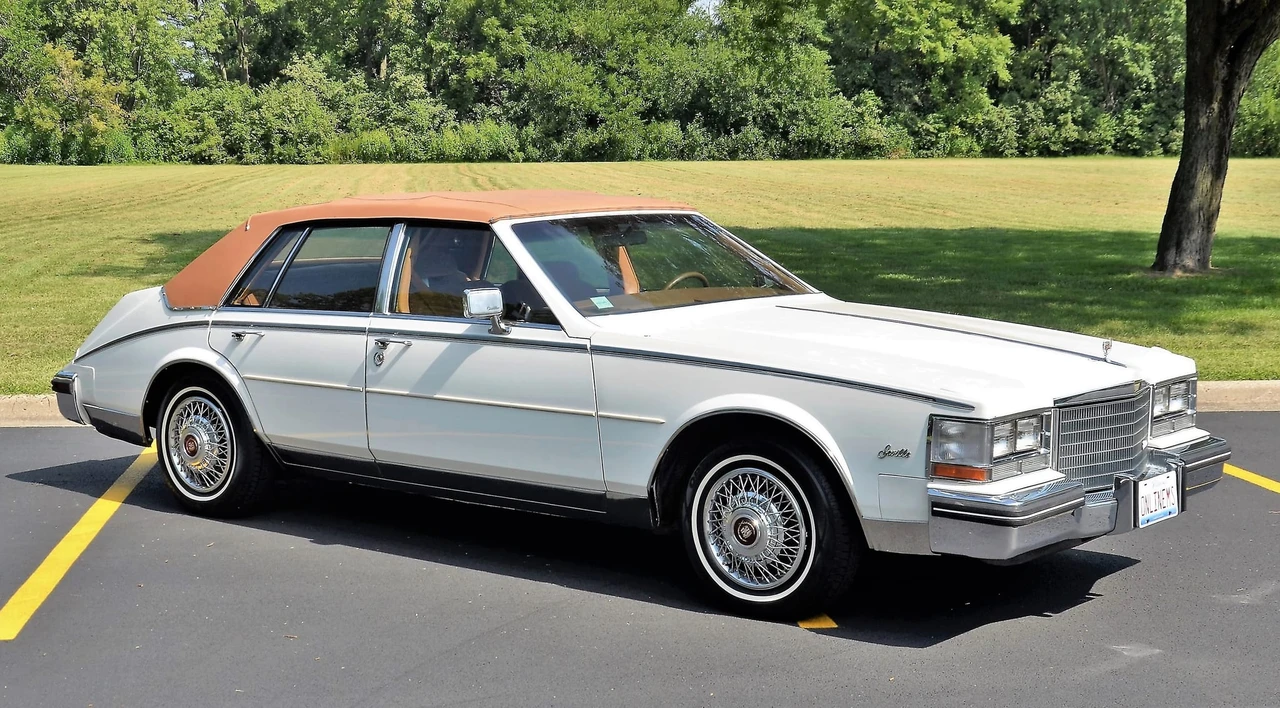 1984 Cadillac Seville - Image 20 of 31