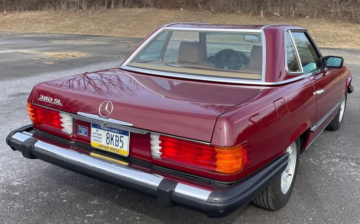 1985 Mercedes-Benz R107 SL-Class - Image 25 of 31