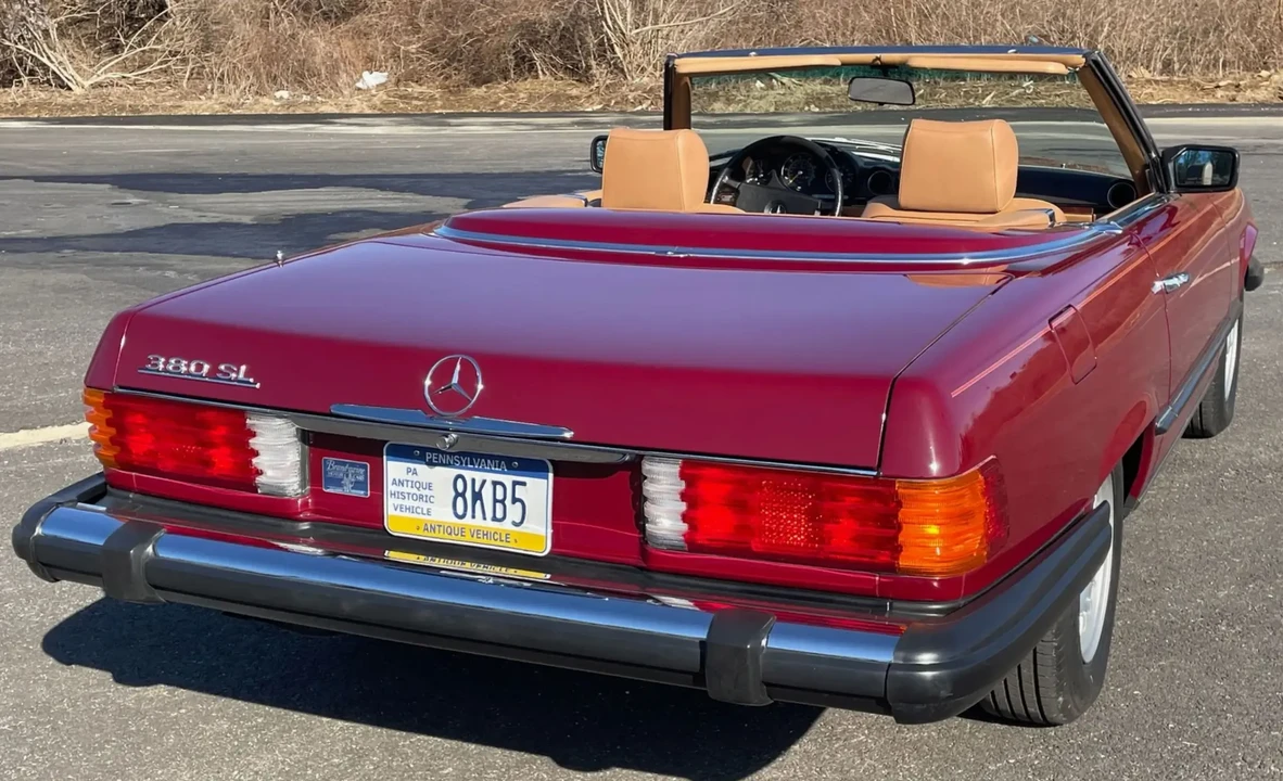 1985 Mercedes-Benz R107 SL-Class - Image 26 of 31