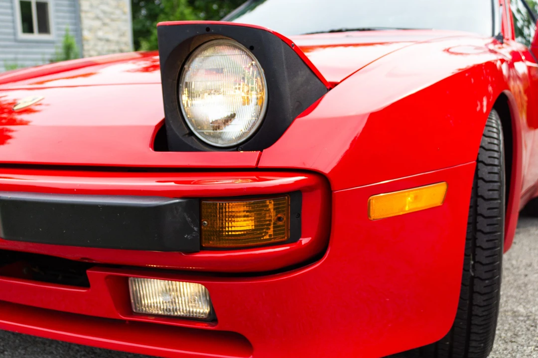 1985 Porsche 944 - Image 15 of 31