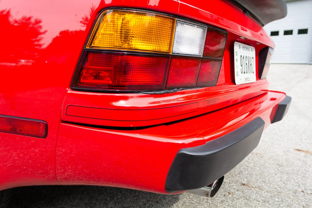 1985 Porsche 944 - Image 19 of 31
