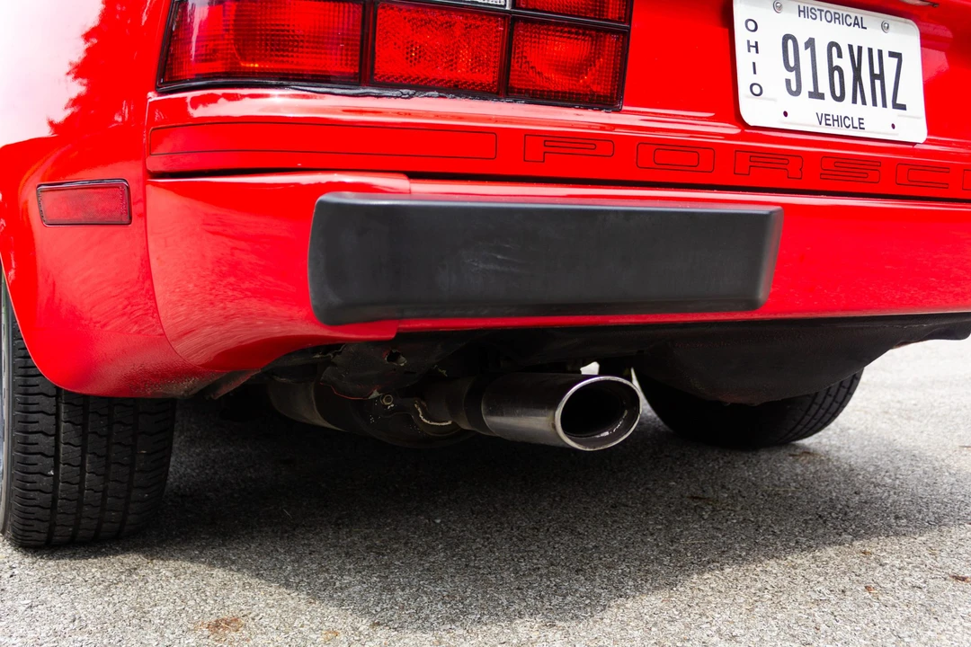 1985 Porsche 944 - Image 17 of 31