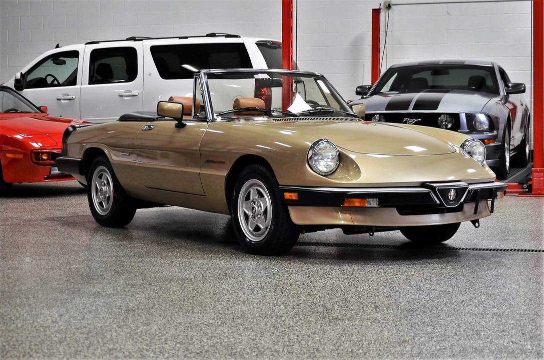 1986 Alfa Romeo Series 3 - Image 2 of 31