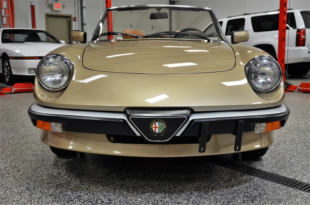 1986 Alfa Romeo Series 3 - Image 6 of 31