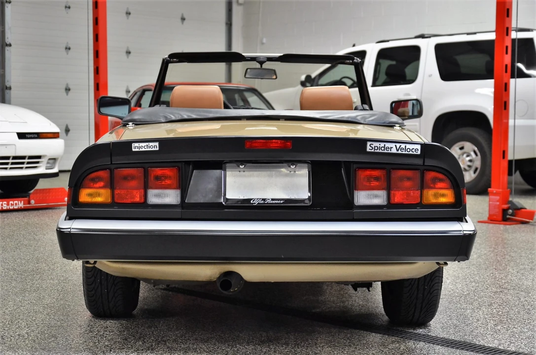 1986 Alfa Romeo Series 3 - Image 16 of 31