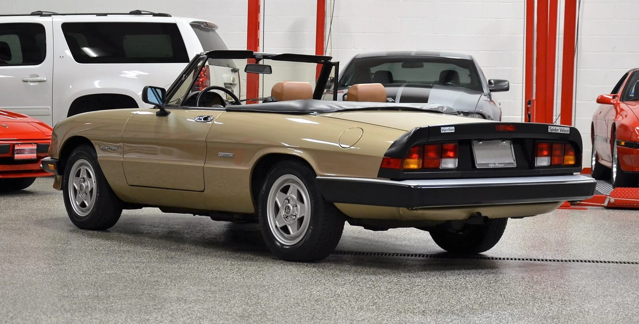 1986 Alfa Romeo Series 3 - Image 13 of 31