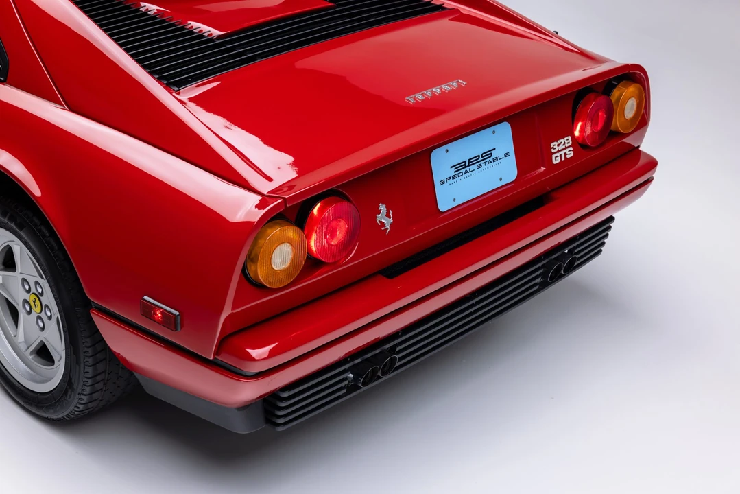 1986 Ferrari 328 GTS - Image 27 of 31