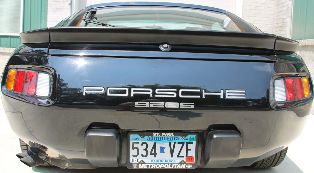 1986 Porsche 928 S - Image 23 of 31