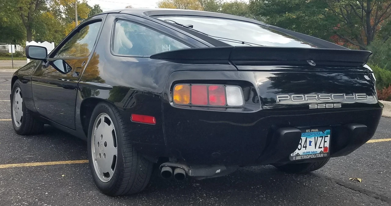 1986 Porsche 928 S - Image 7 of 31