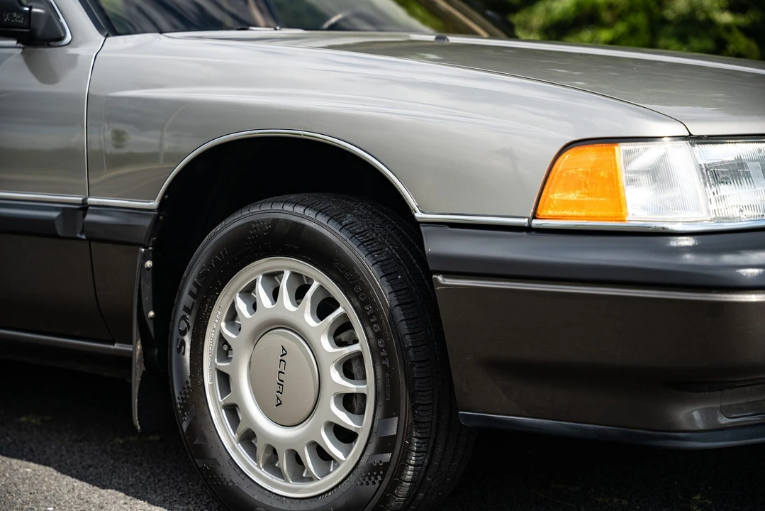 1987 Acura Legend 1st Gen - Image 29 of 31