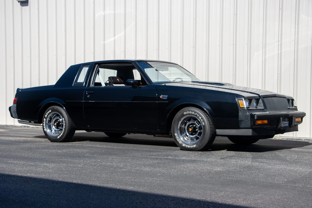 1987 Buick Grand National - Image 4 of 31