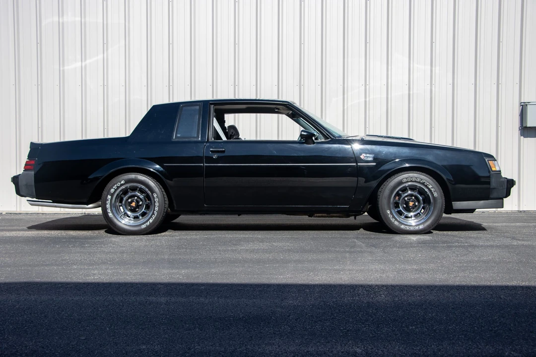 1987 Buick Grand National - Image 5 of 31
